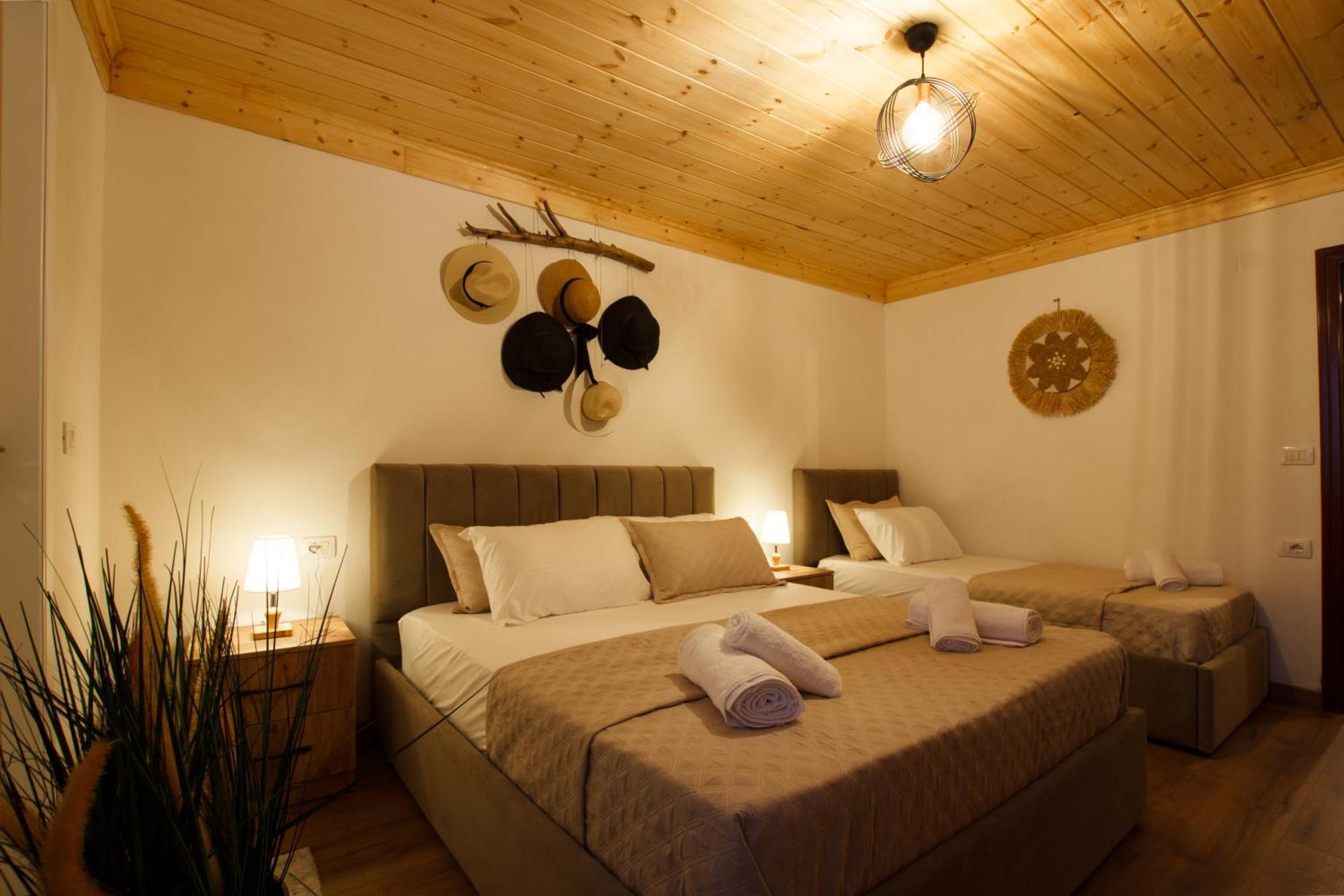 Guva Guest House Gjirokastër المظهر الخارجي الصورة