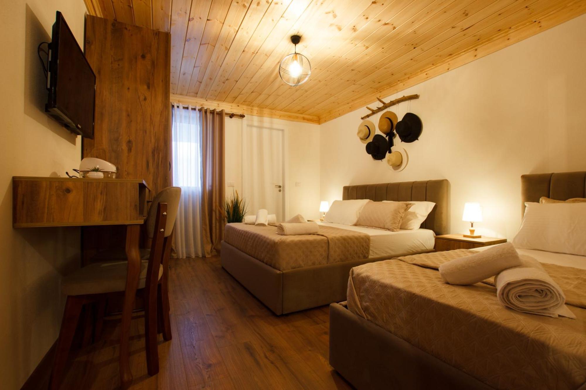 Guva Guest House Gjirokastër المظهر الخارجي الصورة