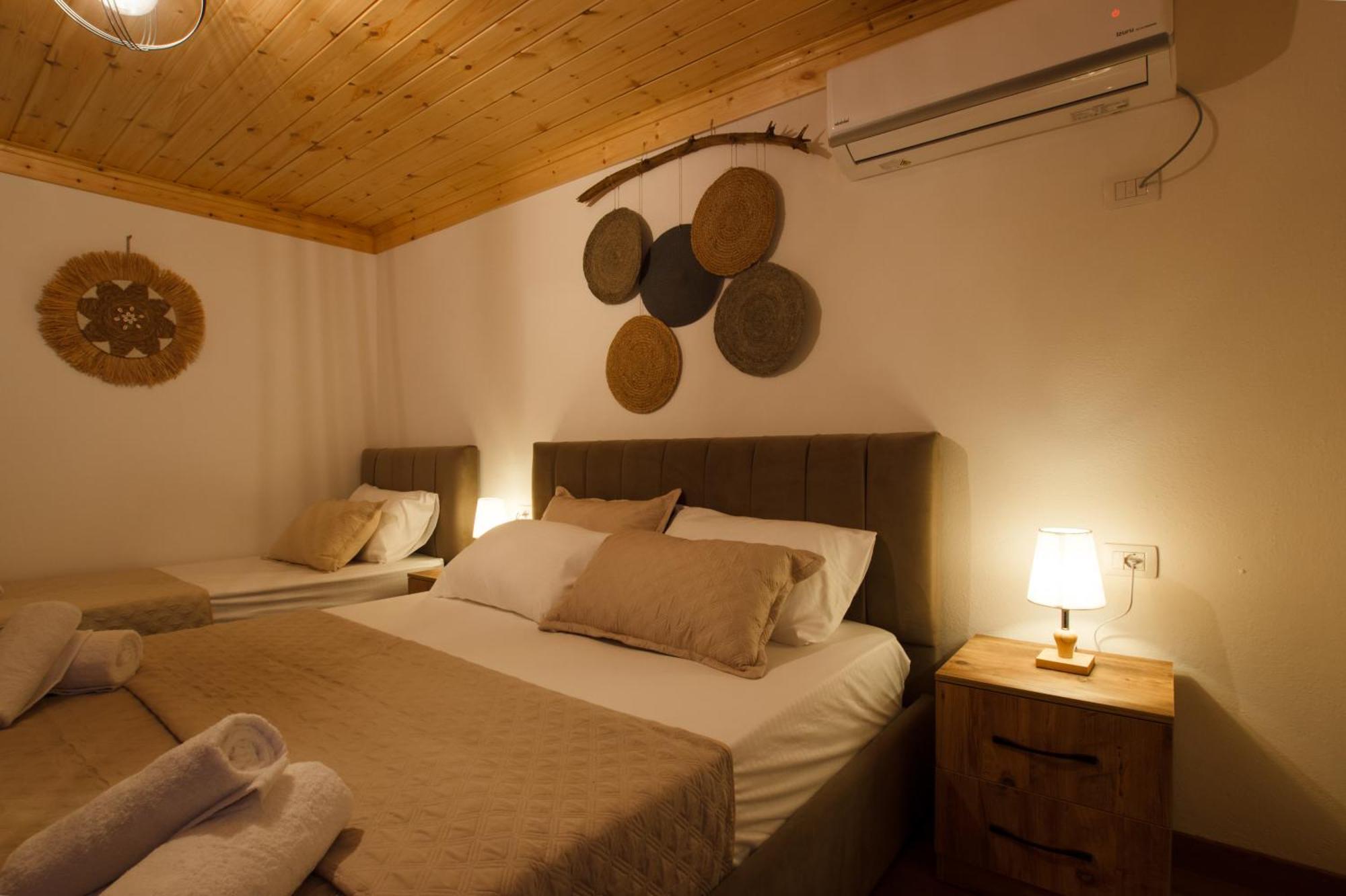 Guva Guest House Gjirokastër المظهر الخارجي الصورة